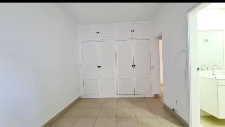 Imagem APARTAMENTO 3 QUARTOS COM VARANDA LUGAR BUCÓLICO GÁVEA