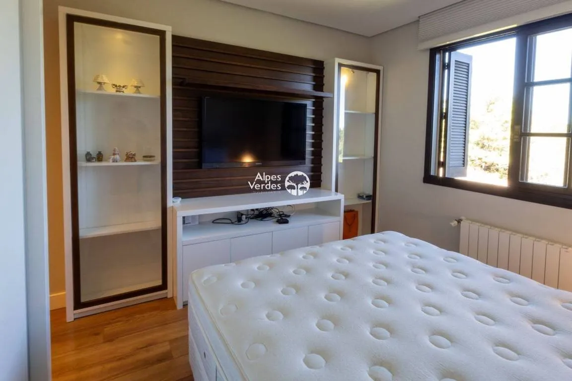 Imagem Vende-se Apartamento em Gramado, Parque das Orquídeas, com 2 quartos
