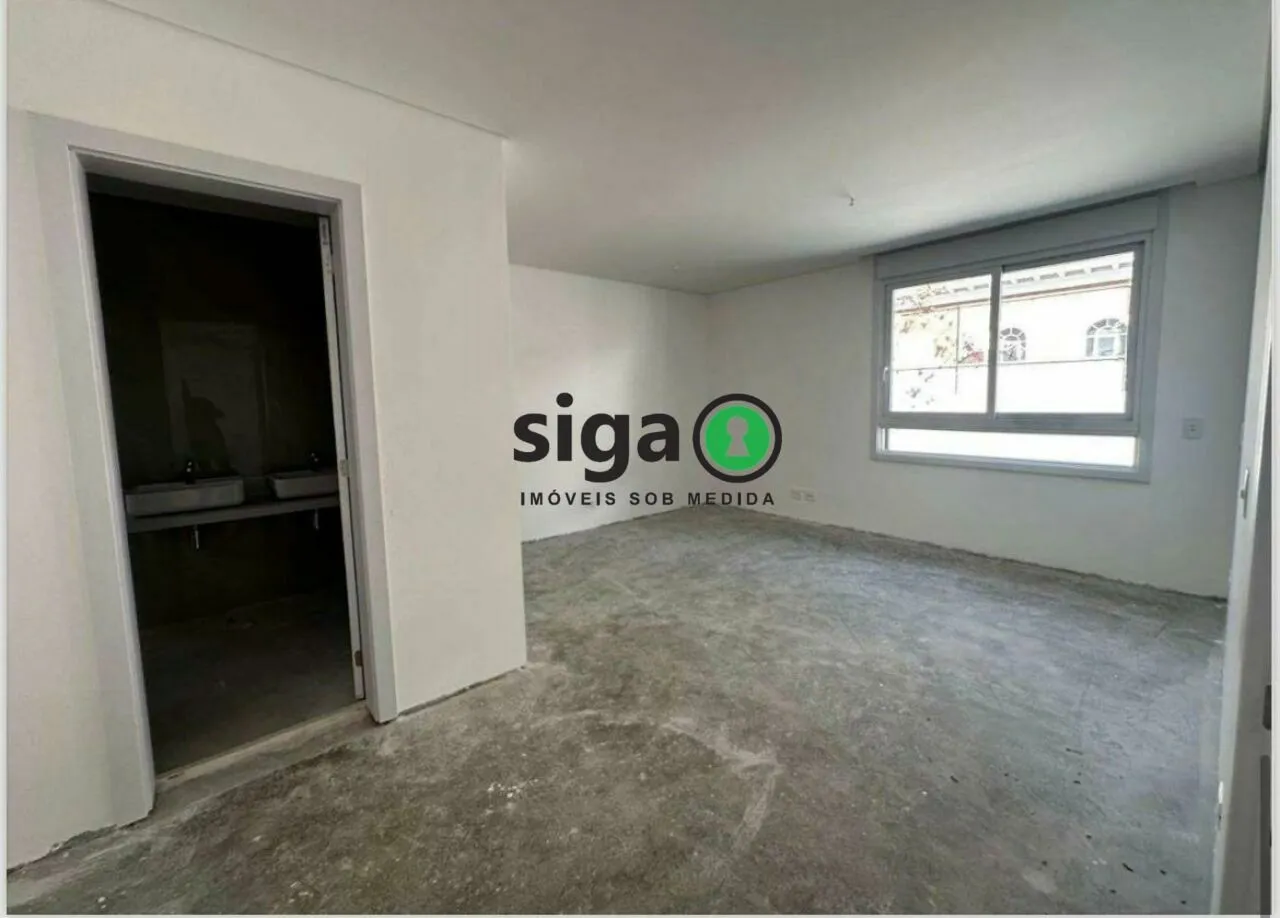 Imagem Casa em Condomínio Fechado à venda no Alto da Boa Vista com 4 Suítes e 4 Vagas - São Paulo