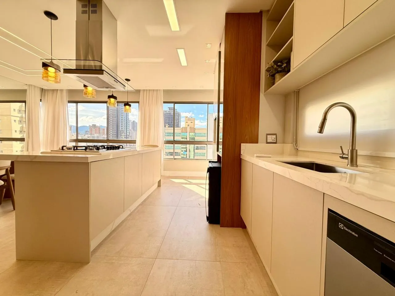 Imagem Apartamento à venda com 197m2 por R$ 4.000.000,00
