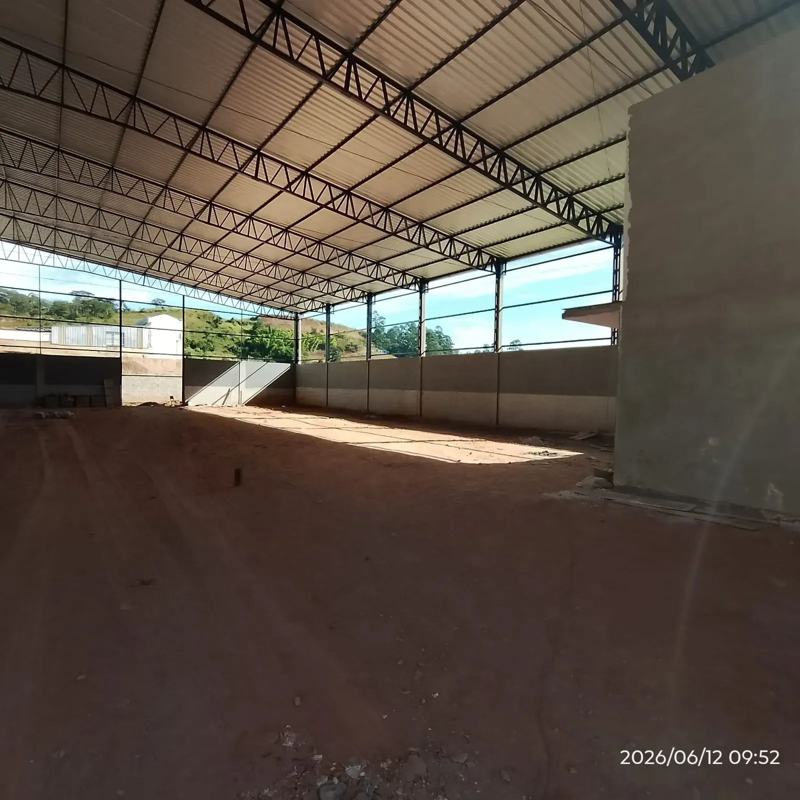 Imagem Galpão para Alugar, 720 metros em Salvaterra - Juiz de Fora