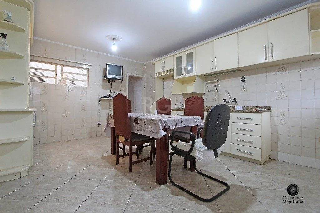Imagem Casa para Venda - 177.58m², 3 dormitórios, sendo 1 suites, 4 vagas - Guarujá