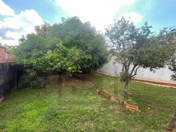 Imagem casa a venda em Botucatu na Vila Maria