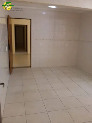Imagem CASA C/ 3 DORMS, 2 SUITES E 2 VAGAS NO LAUZANE PTA EM RUA SEM SAÍDA