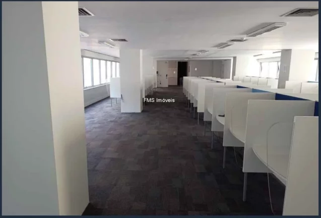 Imagem Conjunto comercial com 380m² na República.