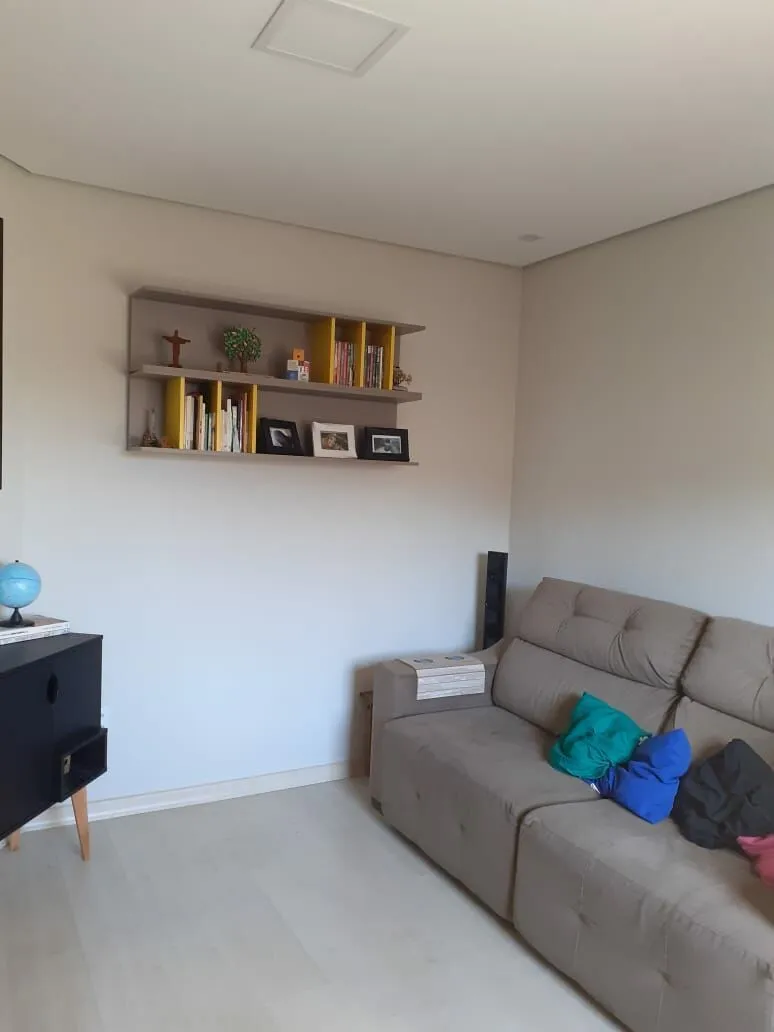 Imagem Casa quatro dormitórios ( 1 suíte) garagem ( 2 carros)