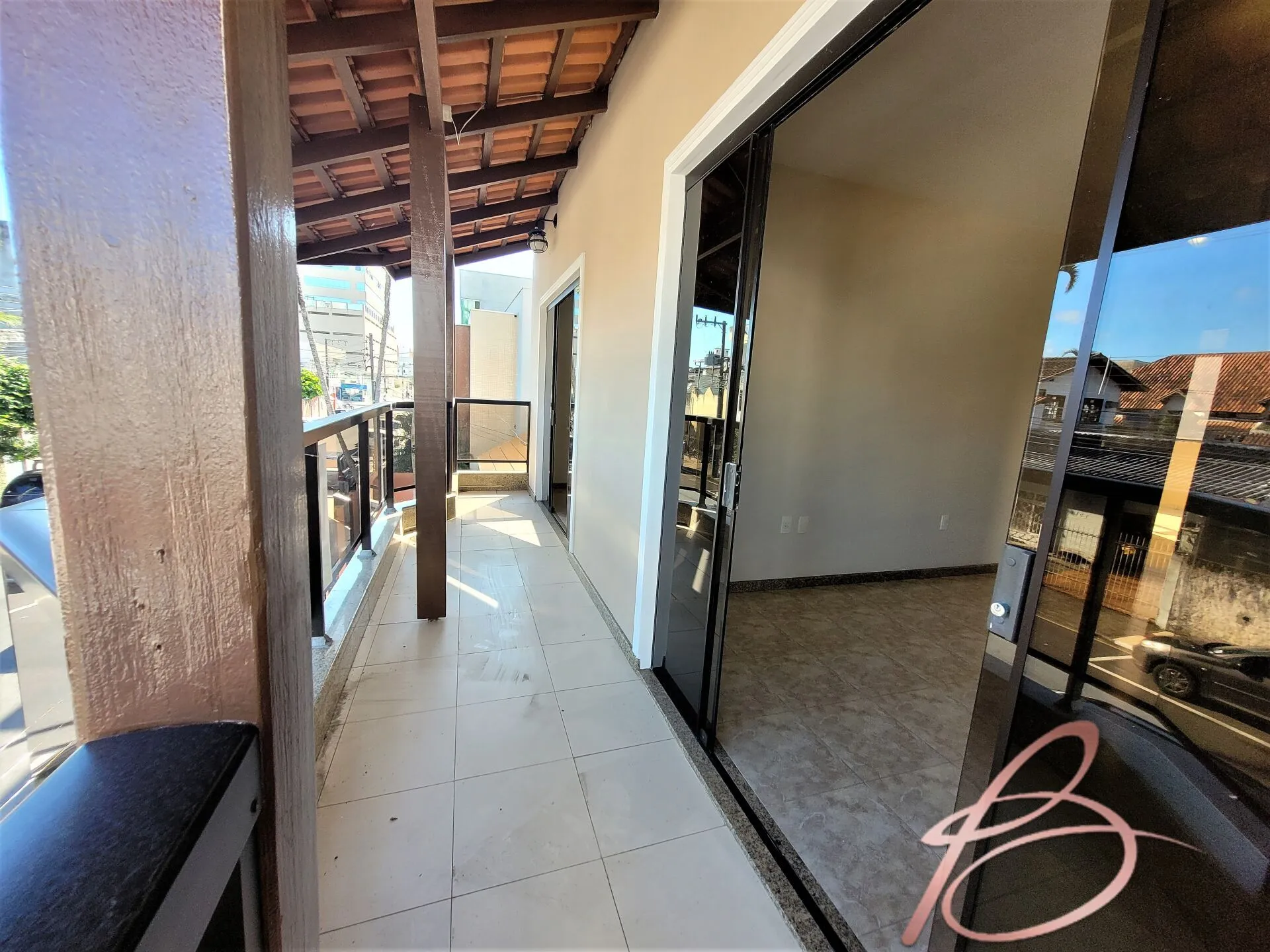 Imagem Excelente casa no centro de Balneário Camboriu