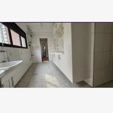 Imagem Imperdível: Apartamento de Luxo em Moema, São Paulo-SP - 3 quartos, 3 suítes, 5 banheiros, 4 vagas, 167m²