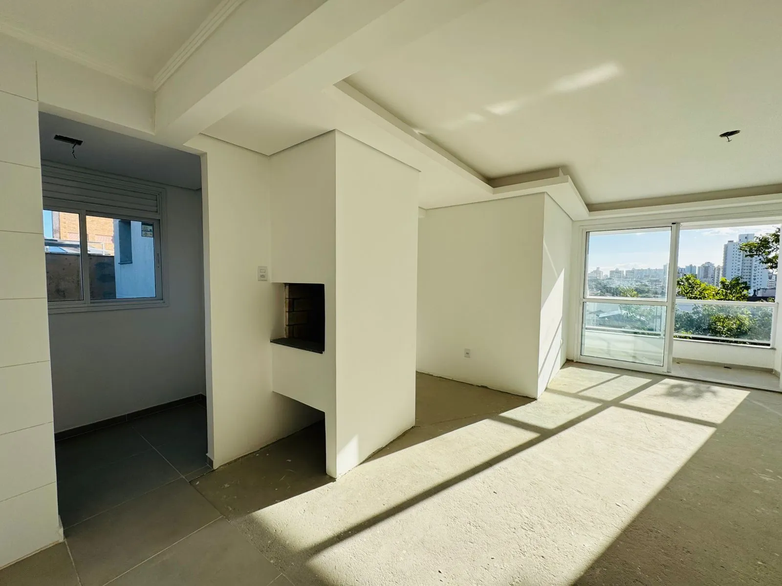 Imagem 2 Dormitórios, suíte, sacada, vaga dupla I Apartamento Novo no Jardim Botânico