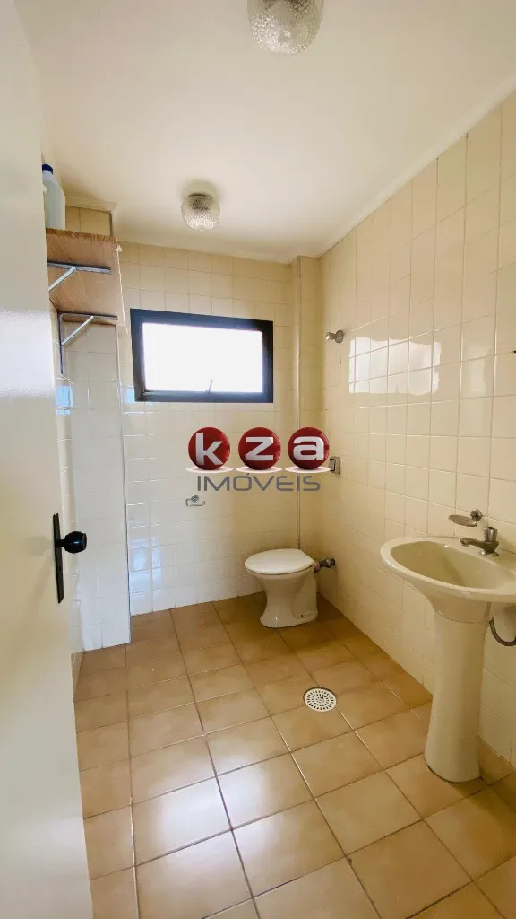 Imagem Sala Comercial de Alto Padrão no Centro de Valinhos-SP: 1 sala, 2 banheiros, 2 vagas, 105m². Venha conferir!