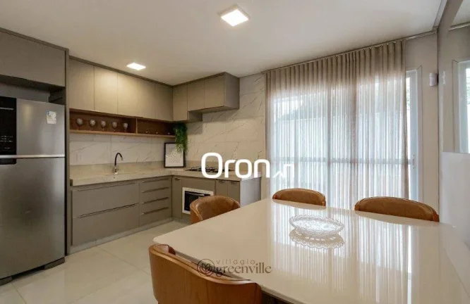 Imagem Sobrado com 3 dormitórios à venda, 116 m² por R$ 697.000,00 - Sítios Santa Luzia - Aparecida de Goiânia/GO