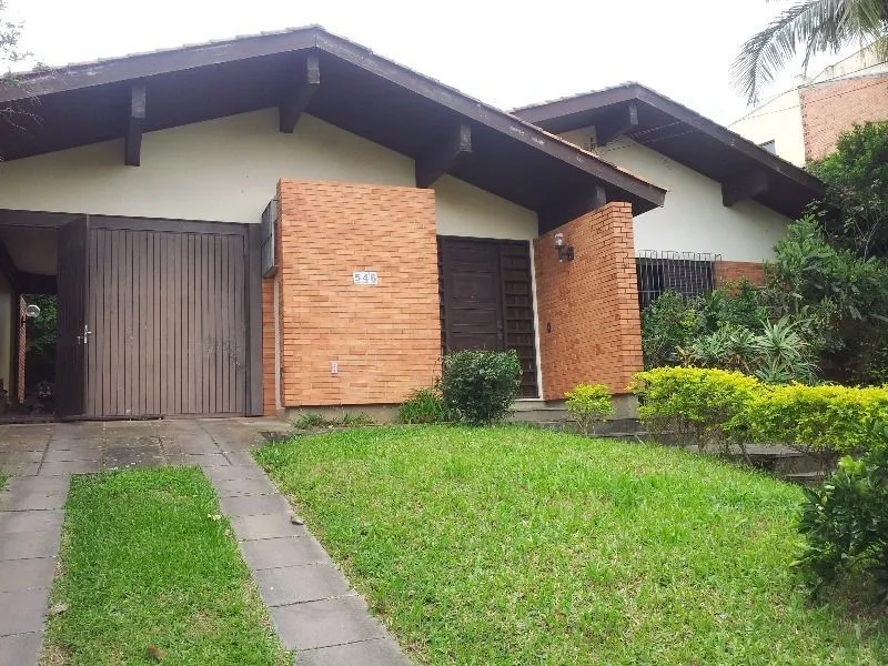 Imagem Casa para Venda - 400m², 3 dormitórios, sendo 1 suites, 2 vagas - Cristal