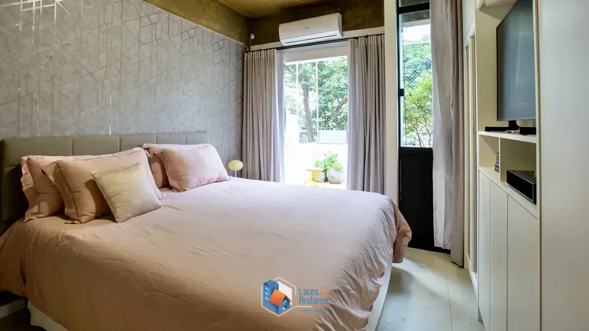 Imagem Casa para venda em Brooklin Paulista com 3 quartos, sendo 1 suíte, 225m²
