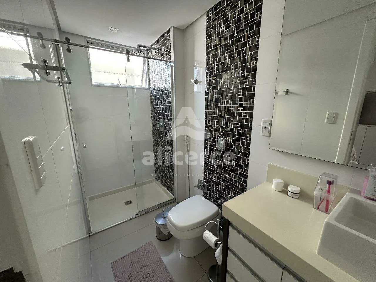 Imagem Apartamento à venda com 3 quartos 1 suíte, 89,56m² em Balneário Florianópolis
