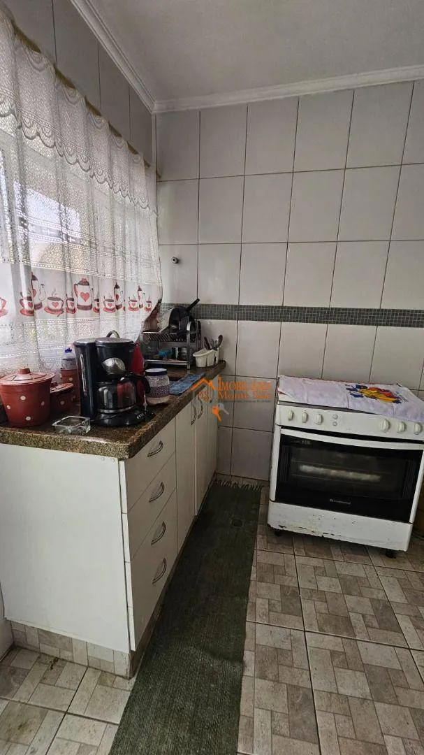 Imagem Sobrado com 5 dormitórios à venda, 250 m² por R$ 800.000,00 - Vila Nossa Senhora de Fátima - Guarulhos/SP