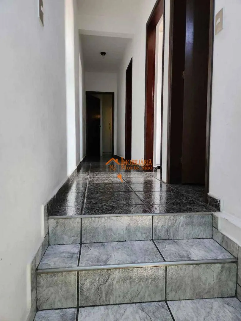 Imagem Sobrado com 3 dormitórios à venda, 400 m² por R$ 692.250,00 - Cidade Soberana - Guarulhos/SP
