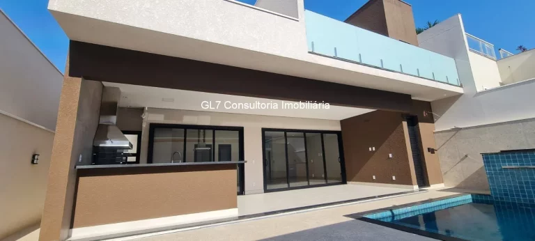 Foto do imóvel Sobrado a Venda 3 Suítes com Closet e Piscina Condomínio Maria Dulce Indaiatuba SP