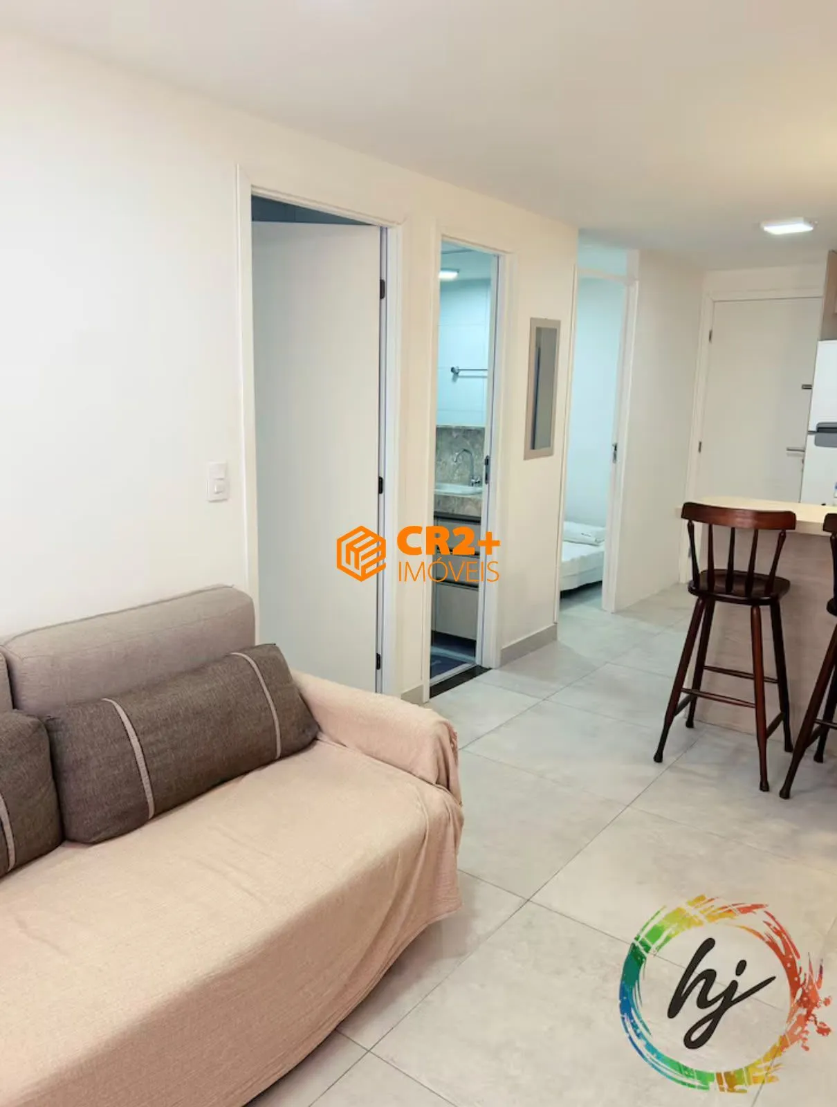 Imagem Vendo cobertura -50m²-frente mar em João Pessoa no Cabo Branco.