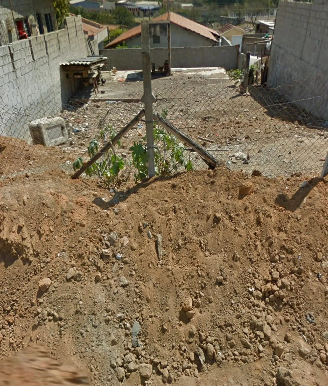 Foto do imóvel Terreno à venda 250M², Jardim Eloyna, Pindamonhangaba - SP