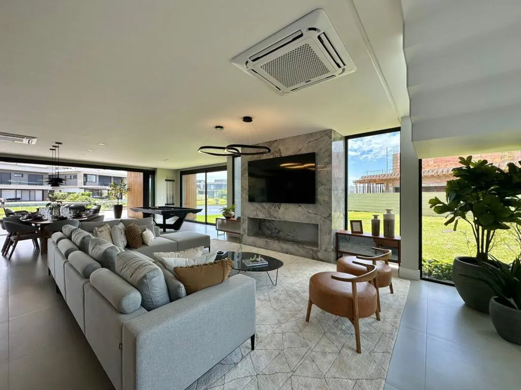 Imagem Casa em Condominio 6 Dormitórios - Bairro xangri-la