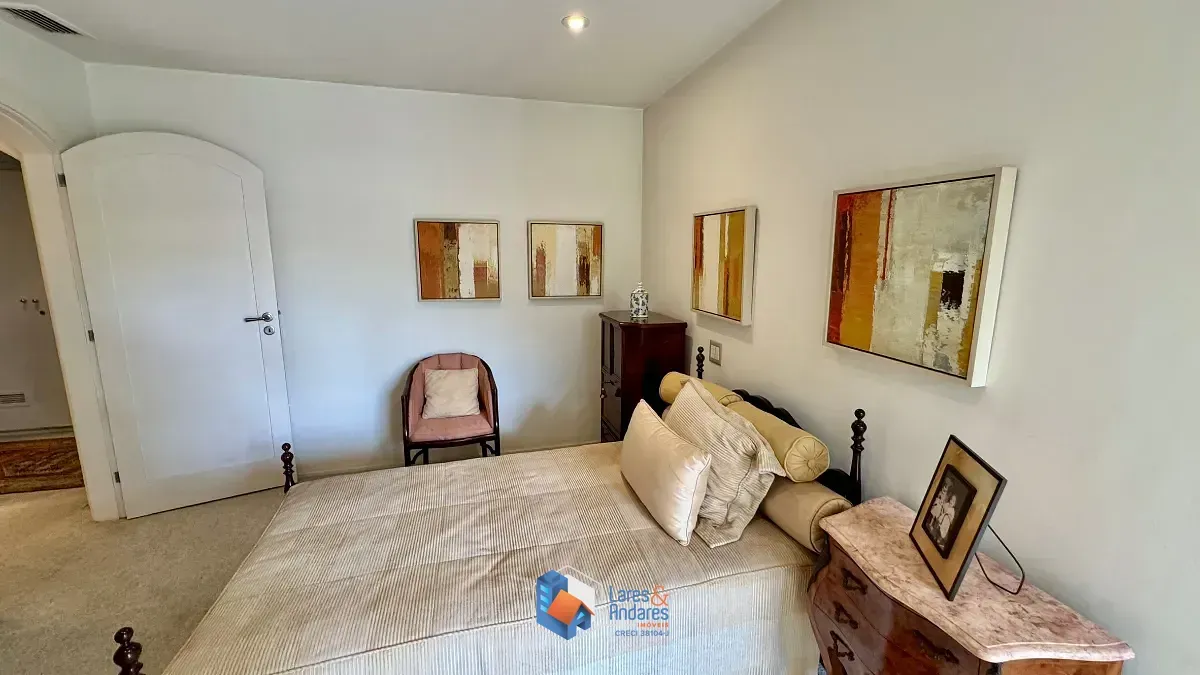 Imagem Casa para venda em Cidade Jardim com 3 quartos, sendo 3 suítes, 1,200m²