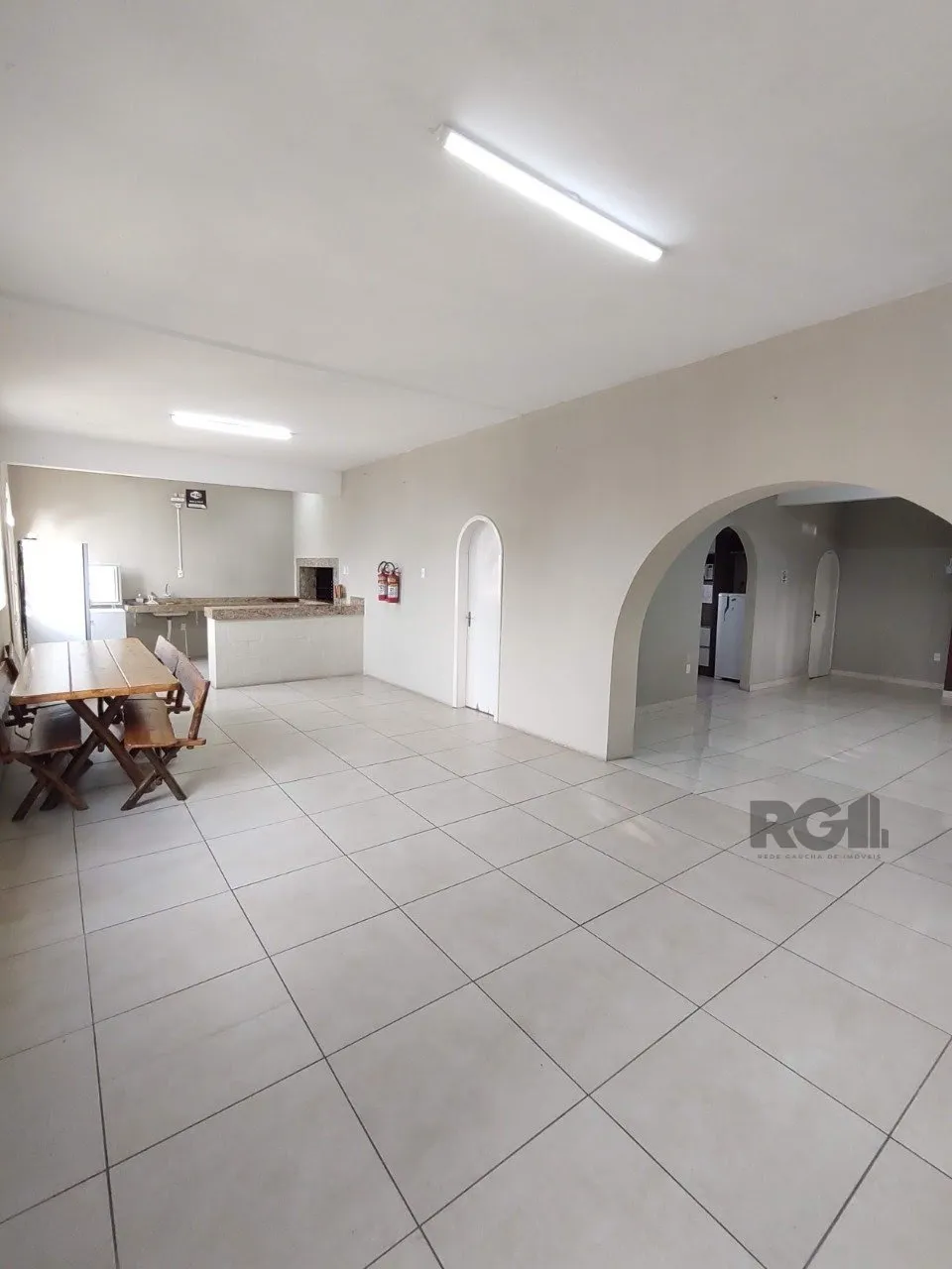 Imagem Casa em Condomínio à Venda no Bairro São Lucas, Viamão