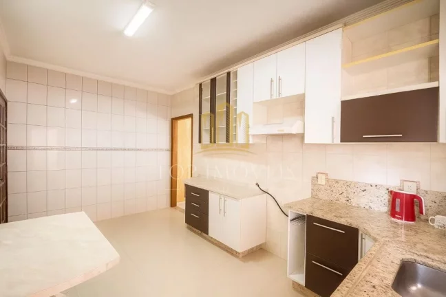 Imagem Ótima casa terrea de 2 quartos no Bosque dos Eucaliptos