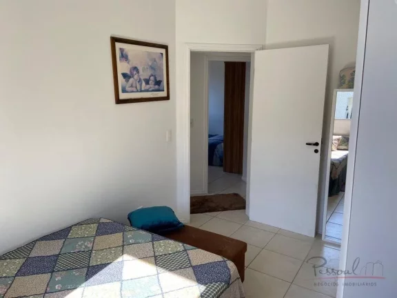 Imagem Apartamento com 3 dormitórios, sendo 1 suíte, banheiro, living com sala de estar e jantar, cozinha...