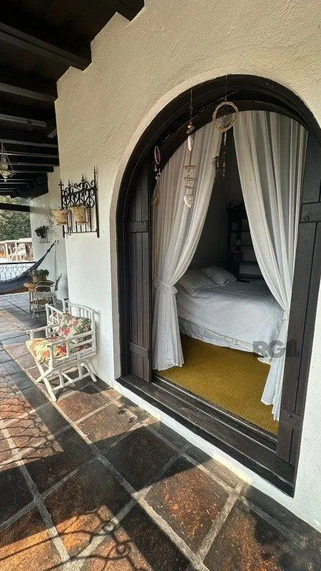 Imagem MARAVILHOSA CASA EM GRAMADO - PRÓXIMA AO LAGO NEGRO