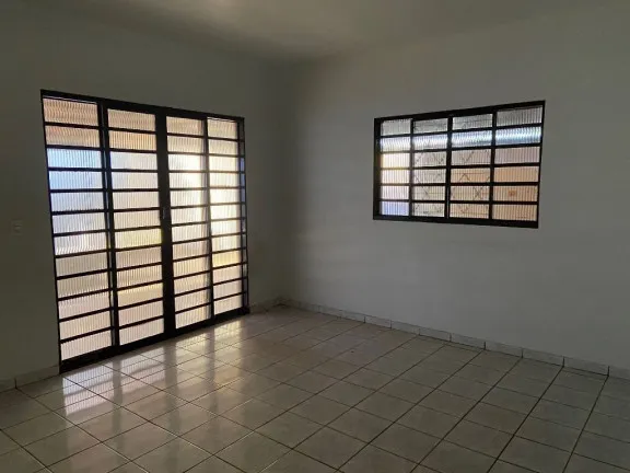 Imagem Casa com 3 Quartos à Venda, 242 m² em Setor Cândida de Morais - Goiânia
