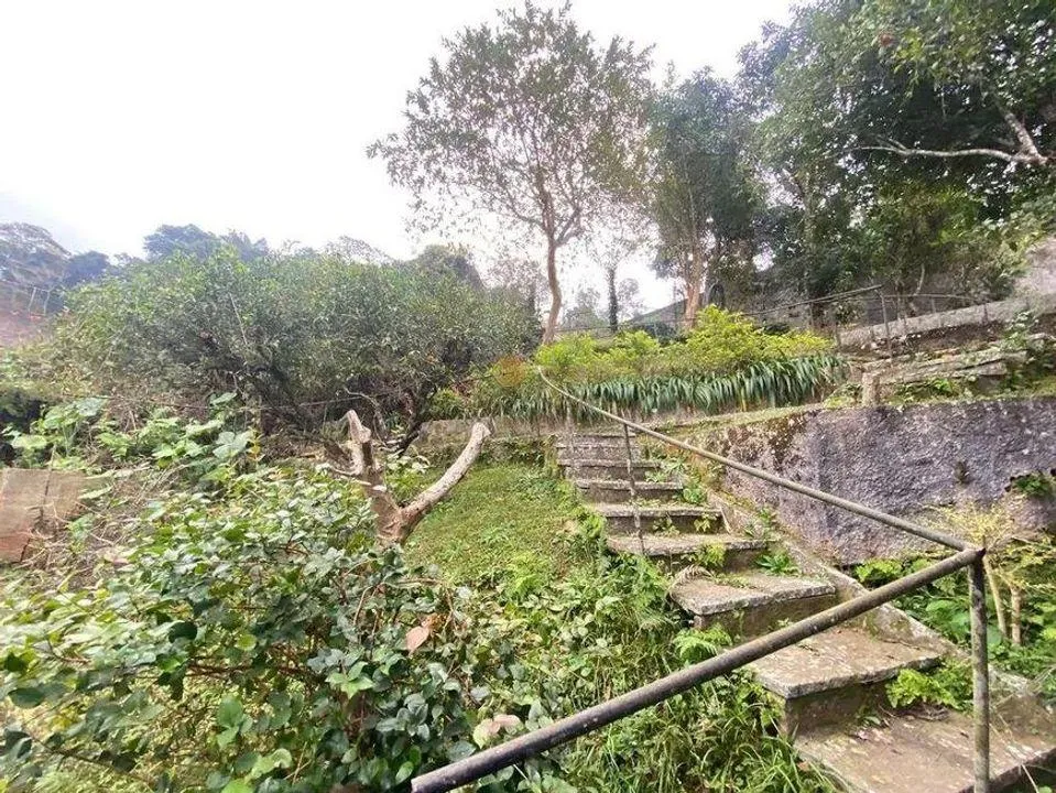 Imagem Terreno para Venda em Teresópolis / RJ no bairro Pimenteiras