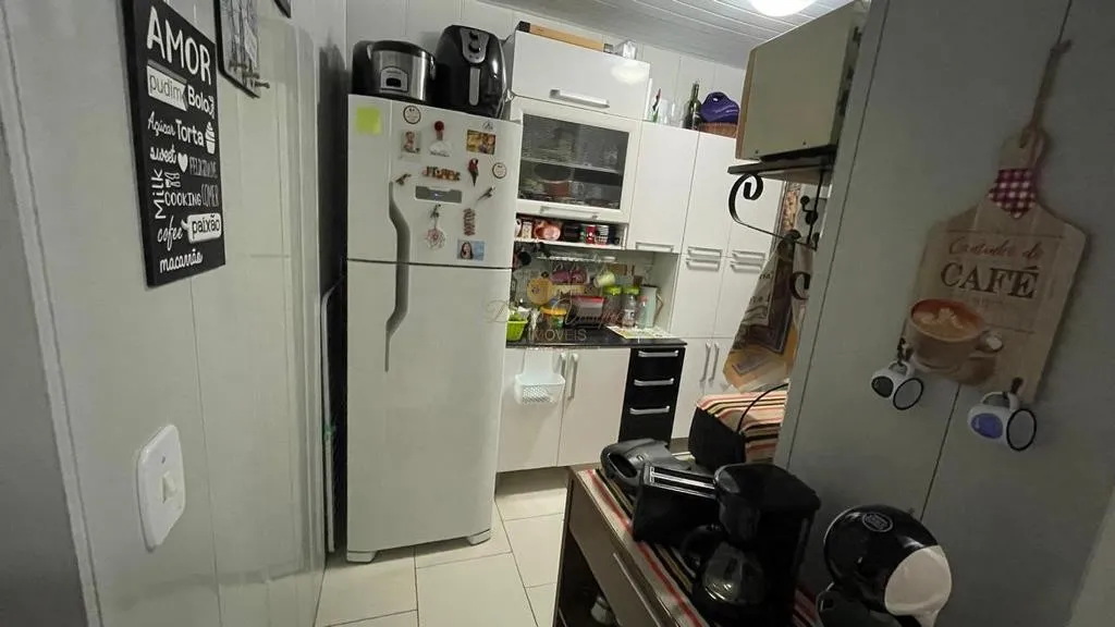 Imagem Casa em Condomínio para Venda em Teresópolis / RJ no bairro Granja Florestal