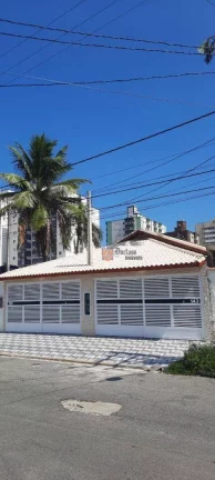 Foto do imóvel Casa com 2 dormitórios à venda, 110 m² por R$ 585.000,00 - Maracanã - Praia Grande/SP