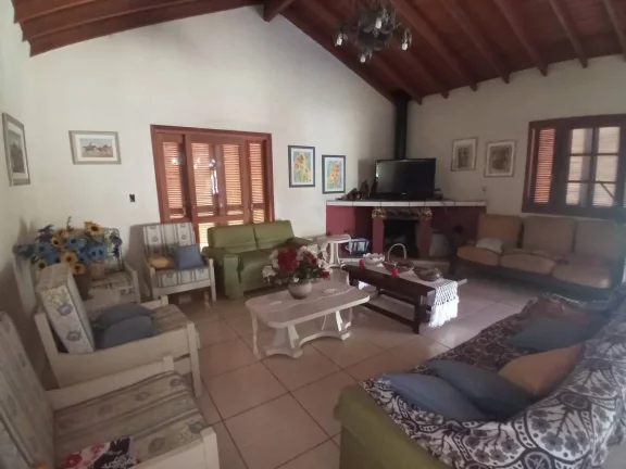 Imagem EXCELENTE!!! Sítio com 9Ha., Casa, Galpão animais, Piscina, em Águas Claras