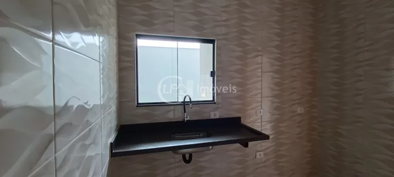Imagem Casa à Venda em Campo Grande-MS 3 quartos, 1 suíte, 1 sala, 3 vagas de garagem, 98m² - Vila Santo Amaro!