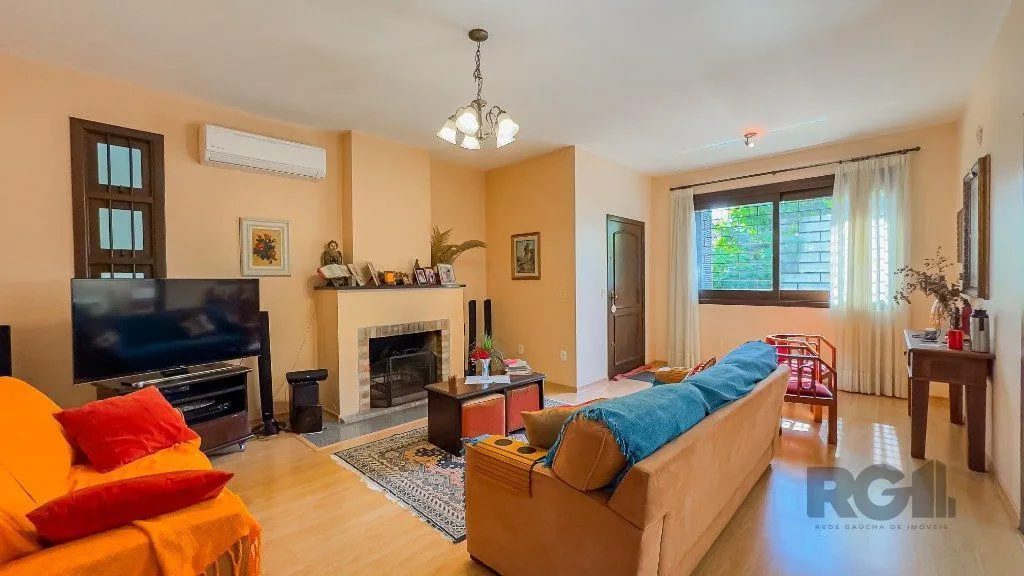 Imagem Casa com 3 Quartos e 2 vagas à venda, 344 m² por R$ 2.800.000,00
