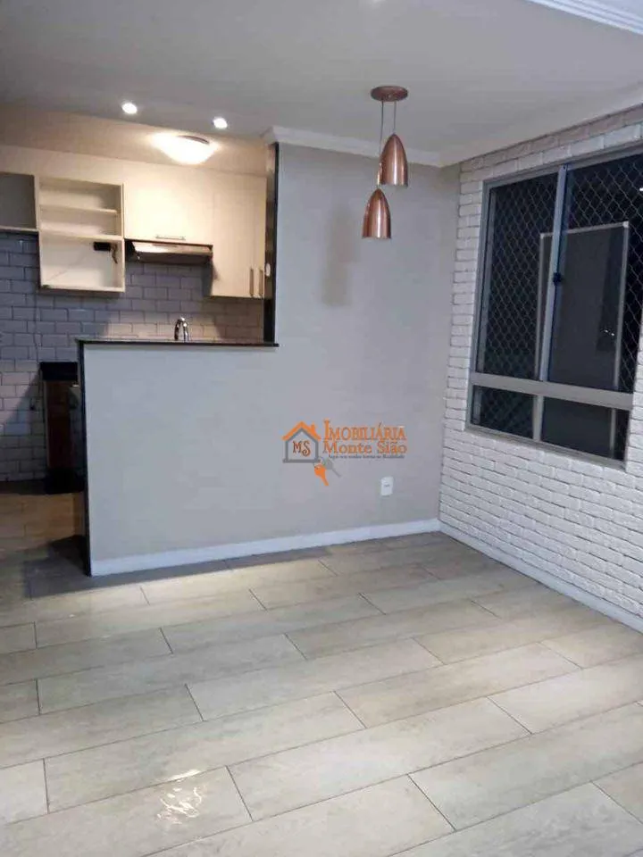 Foto do imóvel Apartamento com 2 dormitórios à venda, 41 m² por R$ 255.000,00 - Água Chata - Guarulhos/SP