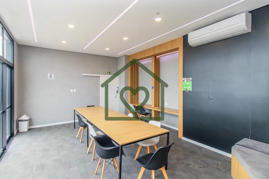 Imagem Descubra o seu novo lar no coração da Azenha, Porto Alegre! Este deslumbrante apartamento de 44,8 ...