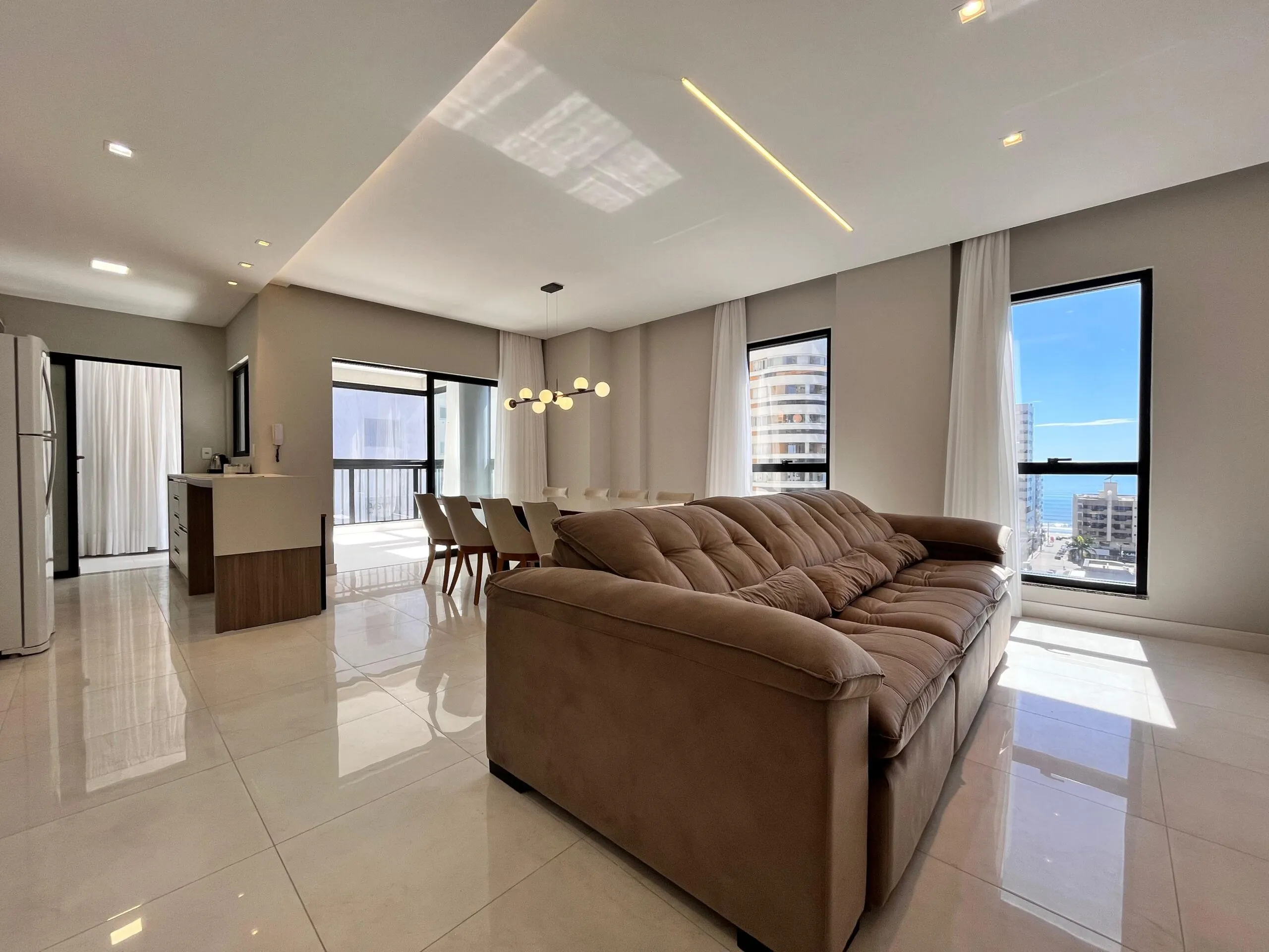 Imagem Apartamento com vista para o mar à venda com 121m2 por R$ 1.850.000,00