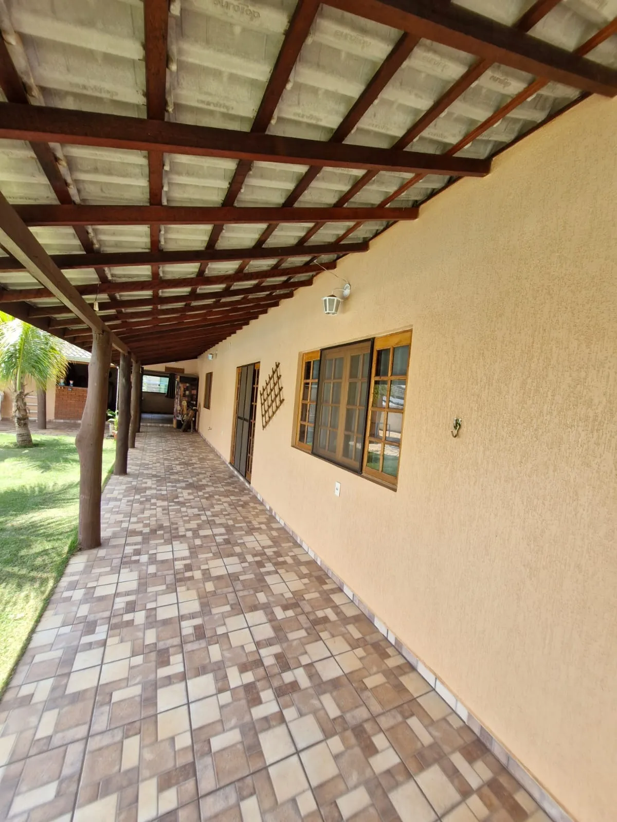 Foto do imóvel Linda chácara com 03 Suítes no Condomínio Residencial Village da Serra-Araçoiaba da Serra em Campo do Meio, ARAÇOIABA DA SERRA - SP