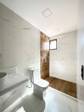 Imagem Casa Triplex em Morada de Laranjeiras