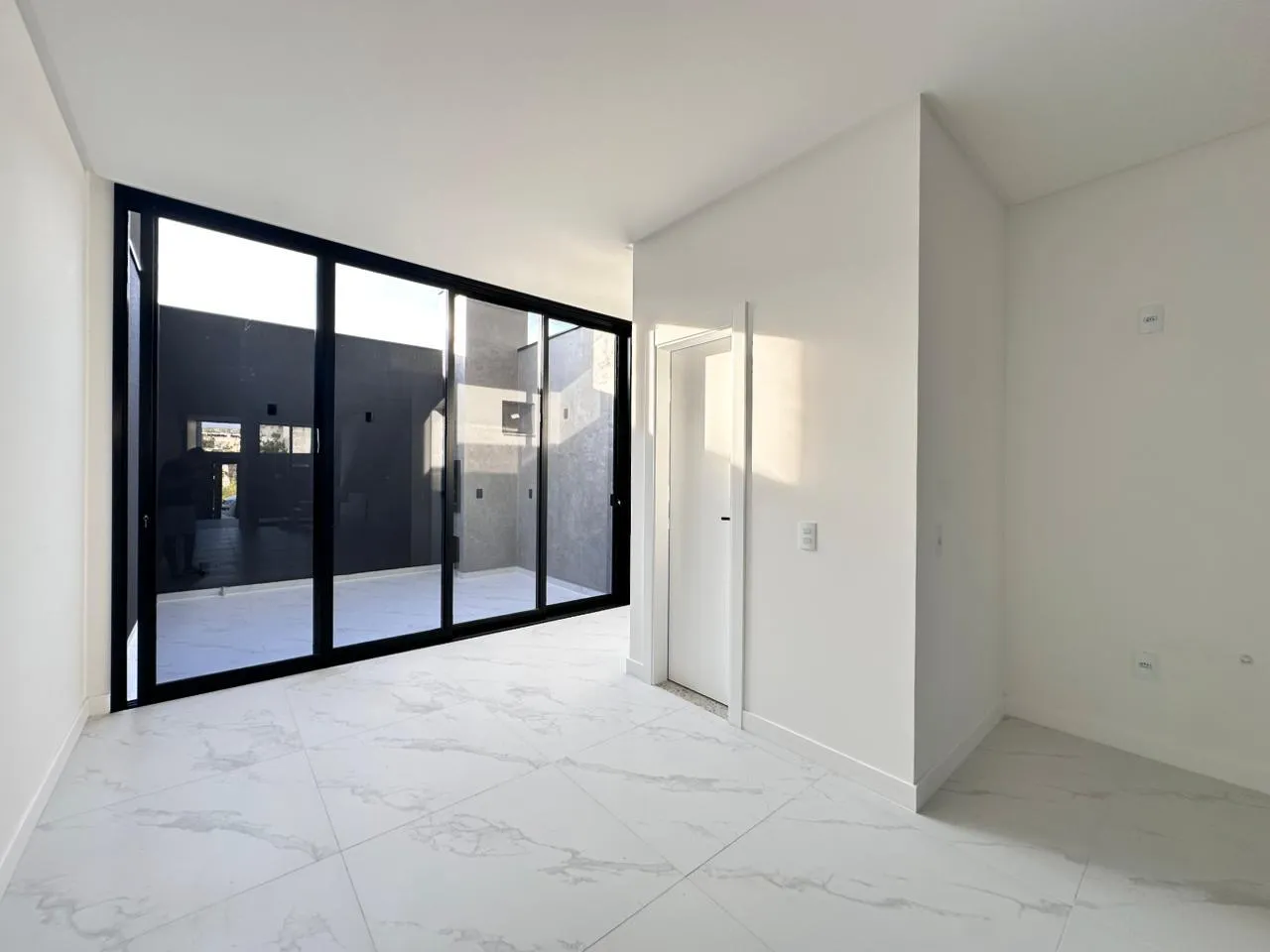 Imagem Casa à venda com 105m2 por R$ 1.000.000,00