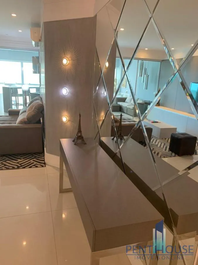 Imagem Apartamento Frente Mar para Locação em Balneário Camboriú, CENTRO, 3 dormitórios, 2 suítes, 3 banheiros, 3 vagas