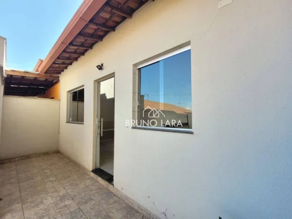 Imagem Casa com 2 dormitórios à venda, 70 m² por R$ 260.000,00 - Progresso - Igarapé/MG