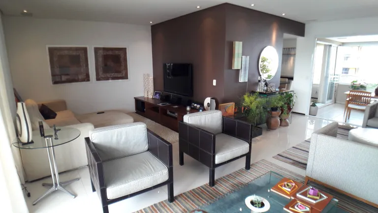 Imagem Apartamento com 3 Quartos à Venda, 248 m² em Vila Suzana - São Paulo