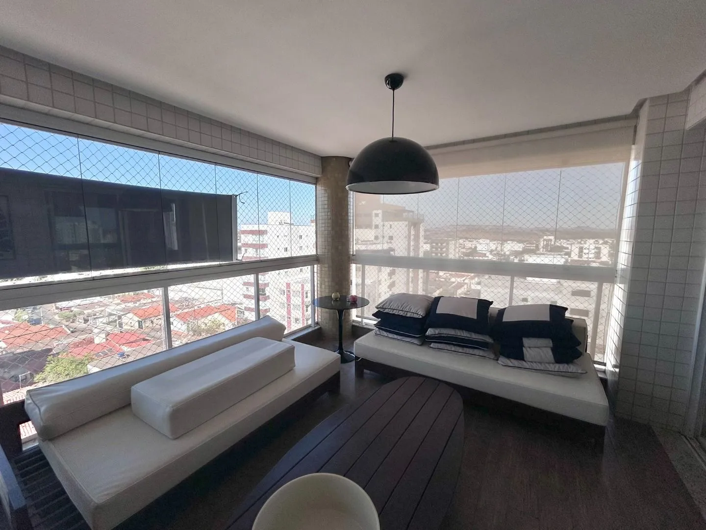 Imagem Apartamento com 3 dormitórios para alugar, 160 m² por R$ 6.800/mês - Centro - Patos de Minas/MG