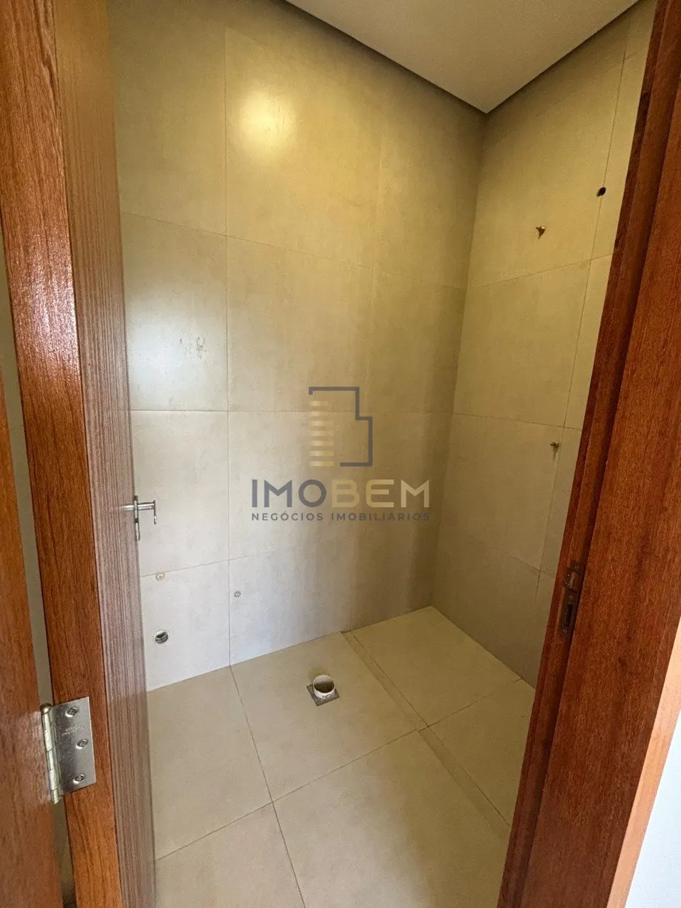 Imagem Excelente casa à venda no Parque Amazonas, em Sinop. 

Com uma área total de 160 m², esta residê...