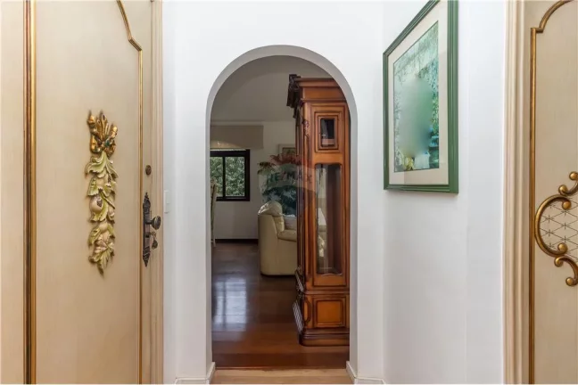 Imagem Apartamento 4 quartos a 300 metros do Metrô Vila Madalena - Sumarezinho - São Paulo / SP