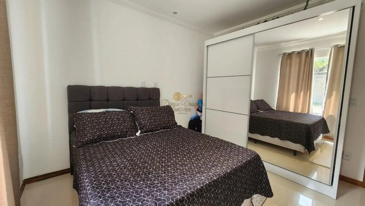 Imagem Casa em Condomínio para Venda em Teresópolis / RJ no bairro Albuquerque