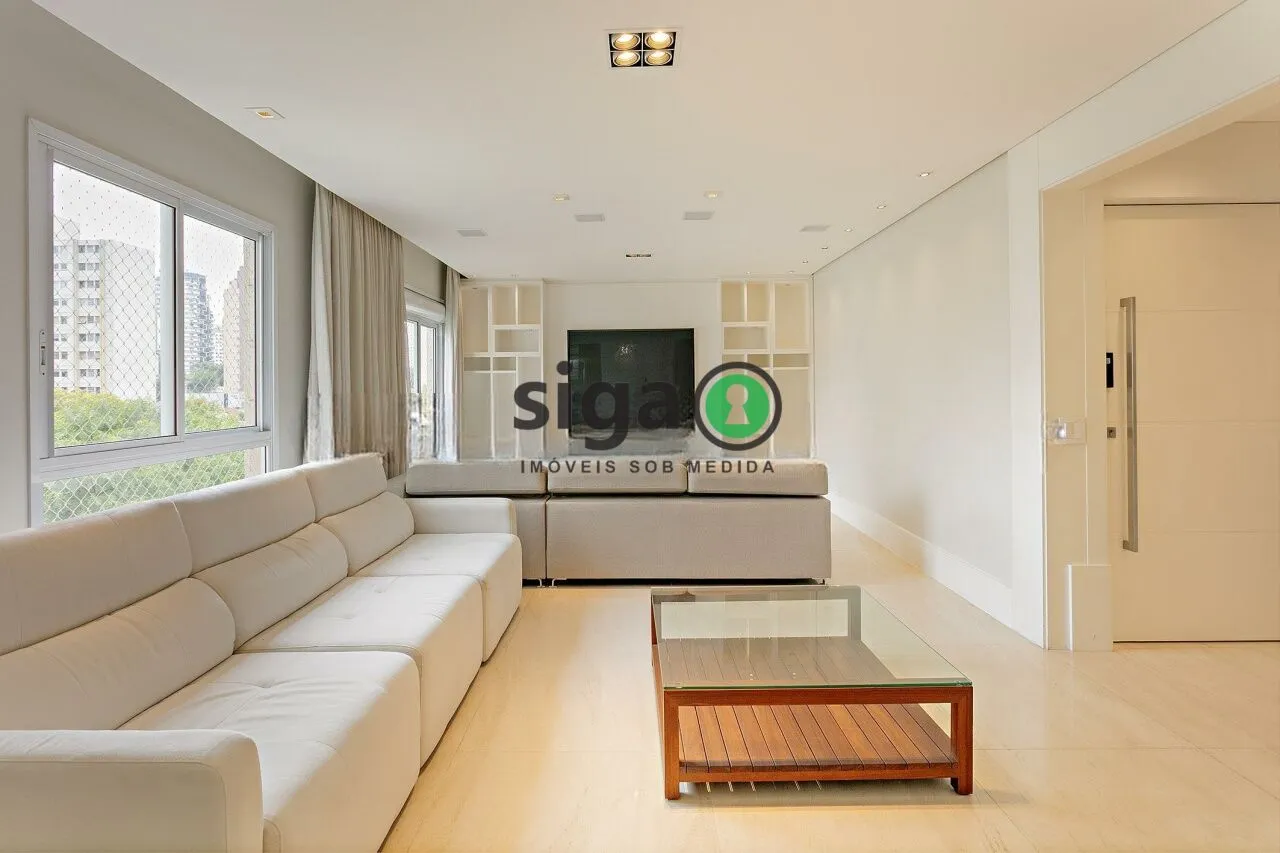 Imagem Apartamento Alto Padrão na Vila Olímpia de 3 Quartos com 3 Vagas - 210m² à Venda.